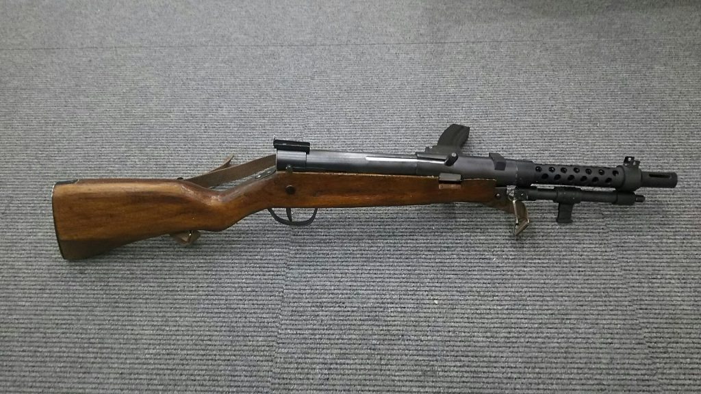 百式機関短銃