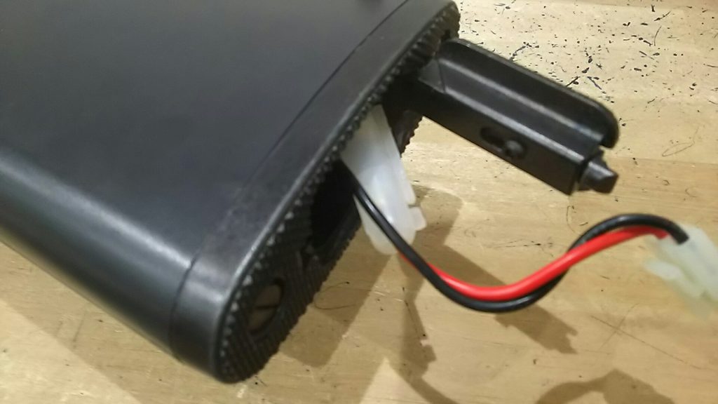 M16A2ストック内部
